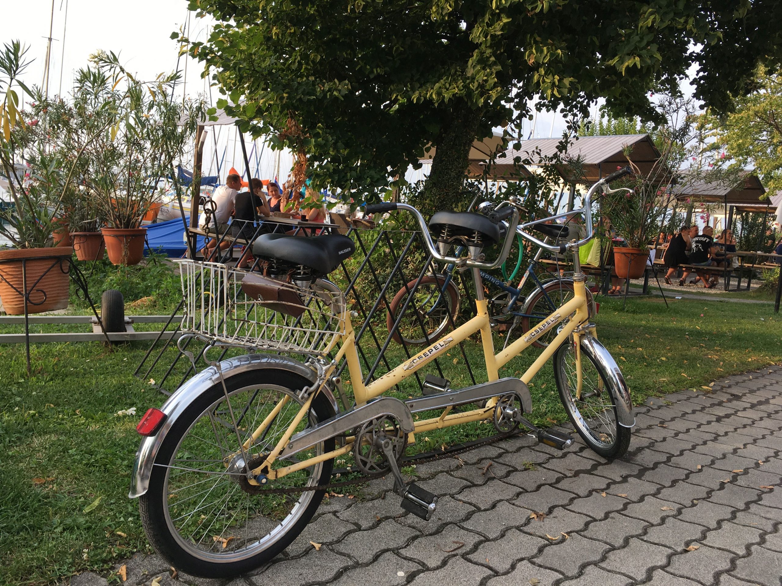 Retró bicikli, Camping bicikli Balaton