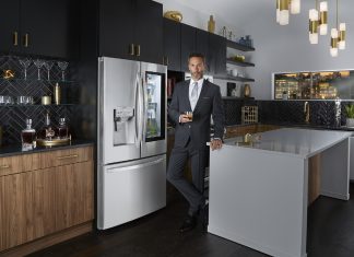 Több mint egymillió darabot adtak el az ikonikus InstaView hűtőszekrényeiből elegáns hűtőszekrény