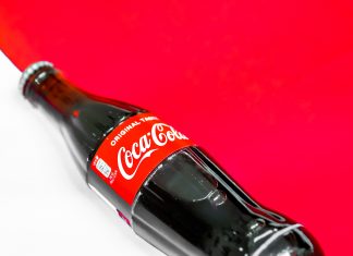 A Coca-Cola csomagolási innovációkkal csökkenti környezeti lábnyomát