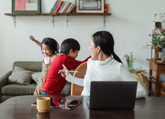 Önfegyelem kell, hogy ne őrüljünk bele a home office-ba