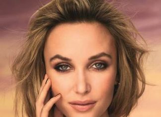 Emeljük ki napcsókolta orcánk gyönyörű fényeit!