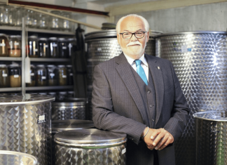 Meglepő fordulat: A legendás kozmetikusból, Ilcsi néniből mára Ilcsi bácsi lett!