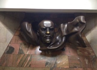 Lenin élt, Lenin él, Lenin élni fog – különleges alkotások emlékeztetnek a múltra