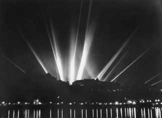 Múzeum a vérzivatarban