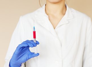 Újabb adag Pfizer vakcina érkezett Magyarországra