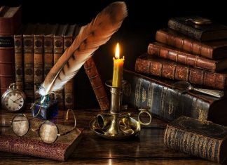 Akik az ország legrégebbi könyveit őrzik régi könyv-könyvtár