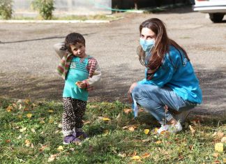 Ingyenes mentálhigiénés program segíti a pedagógusokat és a gyerekekért dolgozó szakembereket