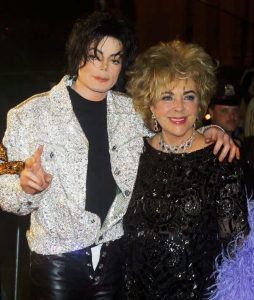 Elizabeth Taylor és Michael Jackson 