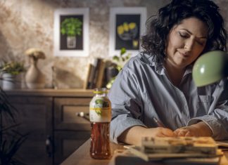 Alkoss közösen a legnagyobb művészekkel: május 14-ig várja Rúzsa Magdi, Mautner Zsófi és Tomcsányi Dóri az alkotásokat!