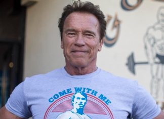 74 éves lett Arnold Schwarzenegger