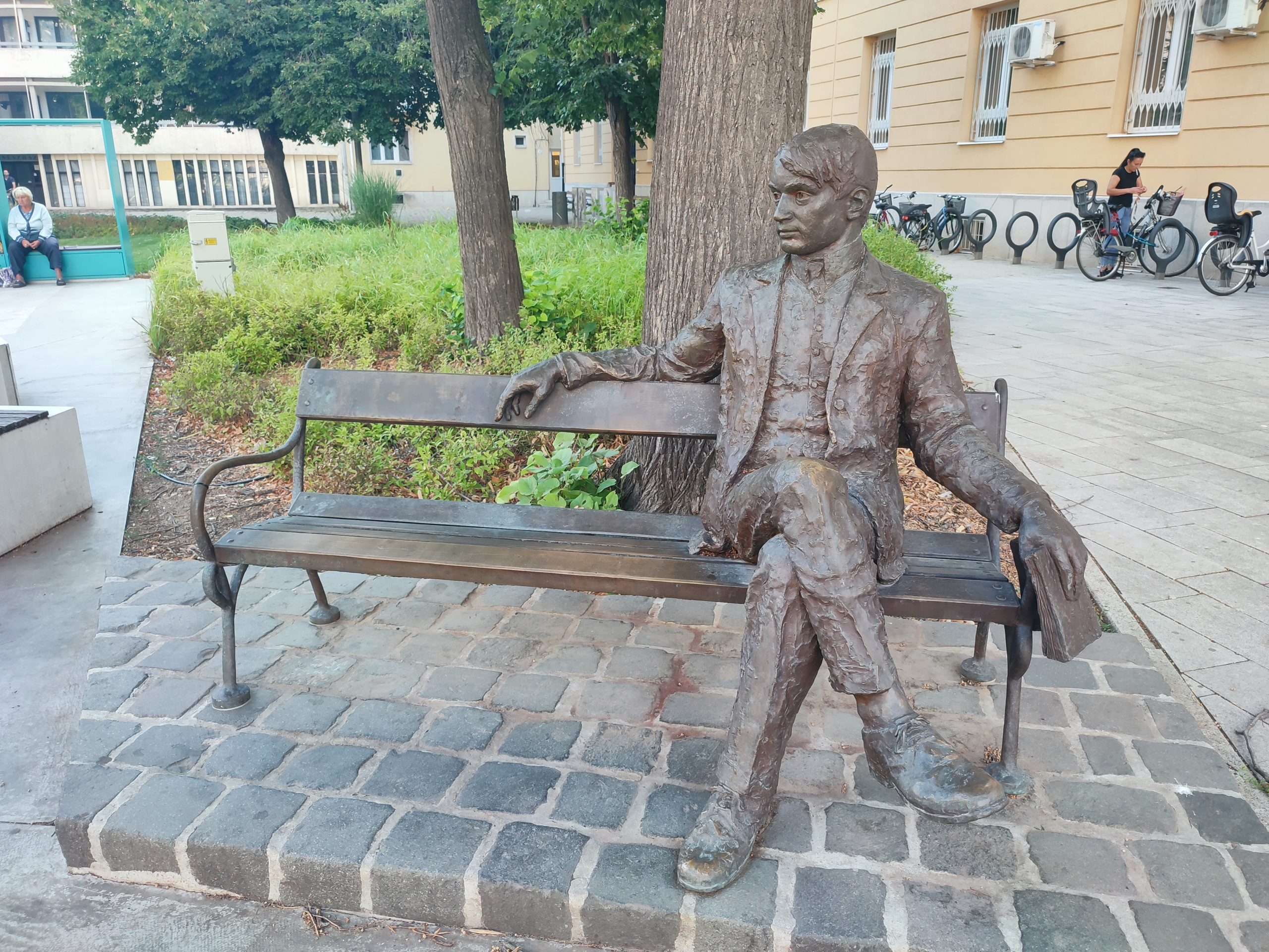 Debrecen Ady Endre szobor