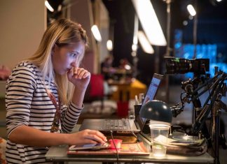 Az online gyermekbántalmazás sötét világa – bemutatják itthon is a nagy sikerű dokumentumfilmet