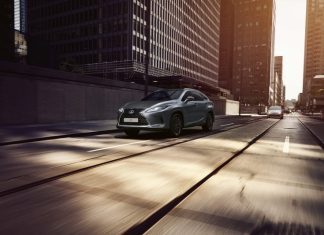 Itt az új Lexus RX Special Edition