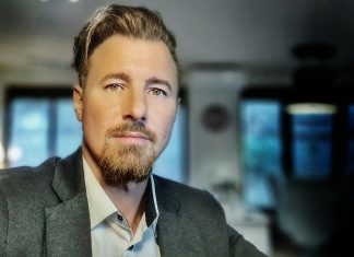 A karácsonyi csoda nyomában Téti István íróval Téti István