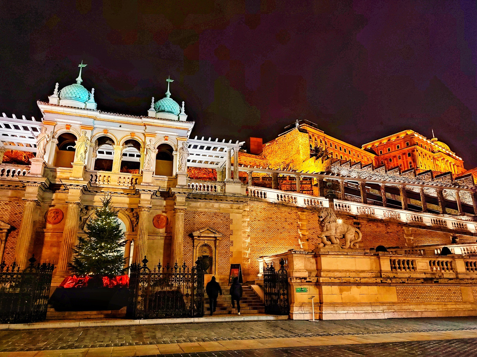 Budapest karácsoniy fénye