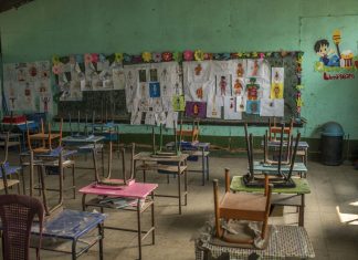 Megsínyli az oktatás a koronavírust