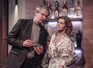 Schell Judit menti meg a Centrál Színház Network ősbemutatóját Schell Judit