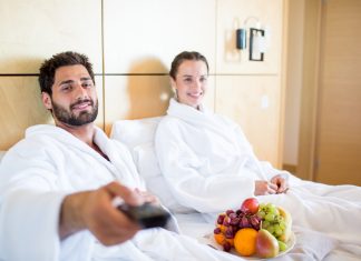 Romantikus vígjátéksorozat egy romantikus estéhez!