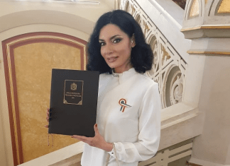 Gyönyörű színésznők is kaptak elismerést a nemzeti ünnep alkalmából