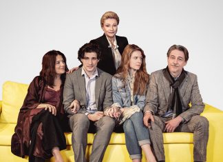 Ilyenek a rettenetes szülők? RettenetesSzulok-színház