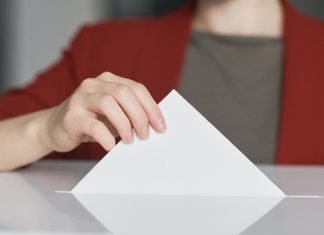 Megmutatjuk, hogy fognak kinézni a szavazólapok