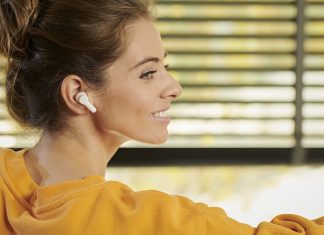 Közép árkategória, prémium minőség – Teszteltük a Panasonic új fülesét Panasonic vezeték nélküli fülhallgató