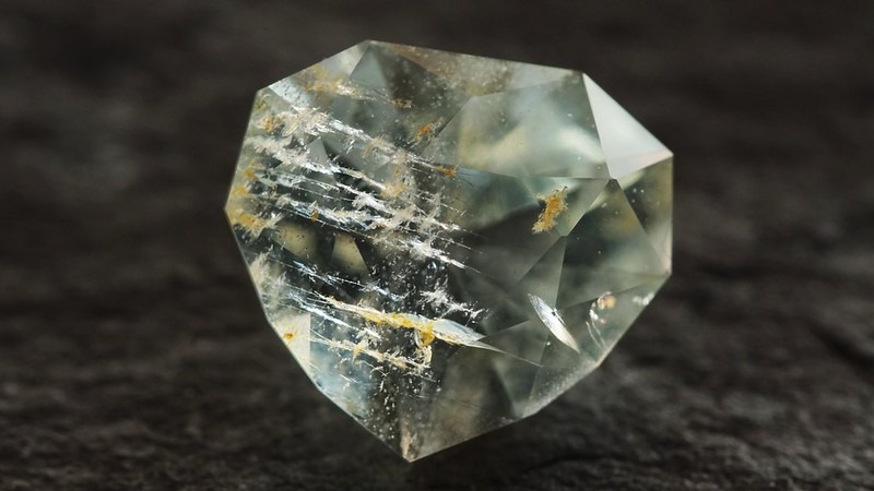 akvamarin-ásvány-kristály