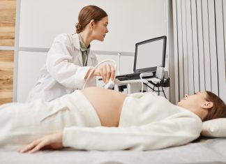 Rengeteg kismama és csecsemő életét menti meg a szűrővizsgálat