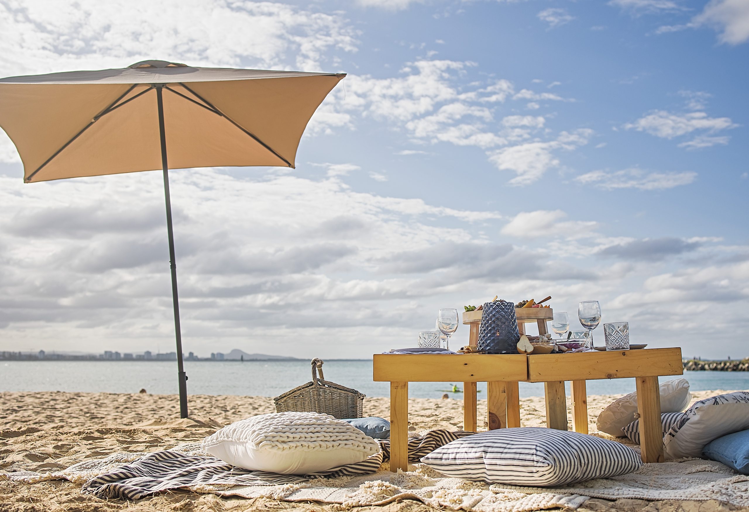 piknik asztal-tengerpart
