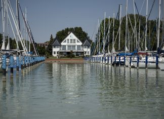 Kihívások vannak, de továbbra is formában a hazai hajós piac hajós kiállítás