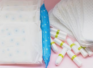 Skóciában ingyenesek a menstruációs termékek a közintézményekben menstruációs termékek