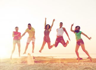 Nyár, Buli, Haverok