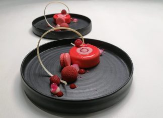 Újabb világsiker: neves francia lapba került be a magyar cukrász desszertje