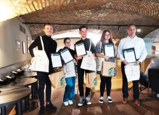 Kávéköltőket díjazott a Starbucks