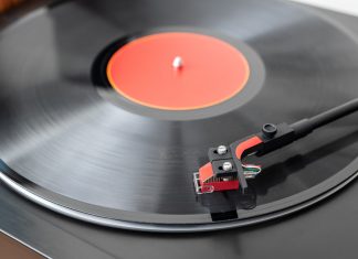 Hétvégén rendezik a 12. Szenes Iván Emlékkoncertet lemezjátszó