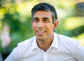 Mit tudhatunk Rishi Sunakról, az új brit miniszterelnökről?