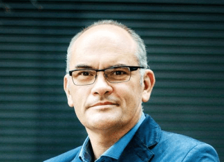 Gundel Takács Gábor: Mosolyogva lenne jó meghalni