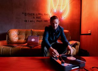 Hongkong neonfényeivel nyit a belváros legújabb klub helyszíne