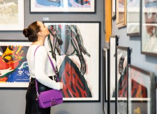 Eddig látogatható a Resident Art újévi vására