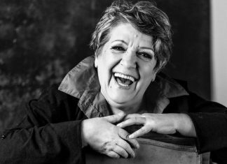 Rigó Márta: Nekem a festés a mentsváram, a követőimnek pedig én vagyok