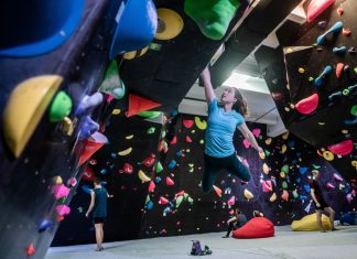 Megnyílt az első mászó akadémia