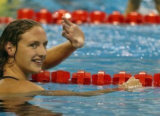 Babát vár az olimpiai úszóbajnok, Hosszú Katinka