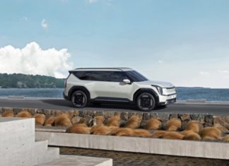 Úttörő akkumulátoros-elektromos modell progresszív formákkal