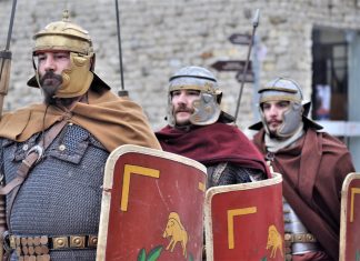 Történelmi Kézműves Vásár és Hagyományőrző Találkozó