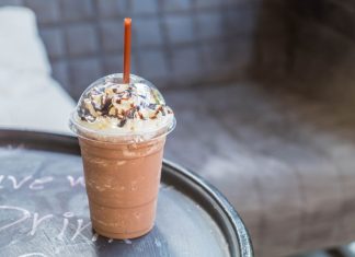 Első magyarországi autós kávézójának megnyitójára készül a kávézólánc