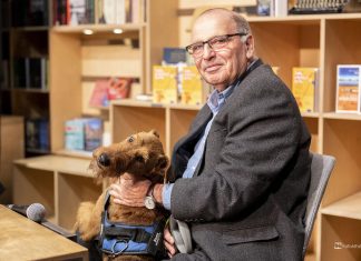 Soma, a beszélő kutya Som,a a beszélő kutya