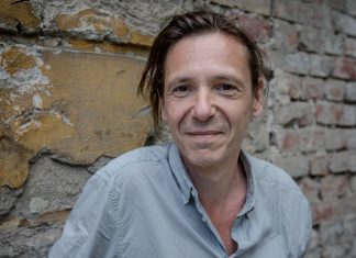 Mindenkinek van egy története – Dániel András alakjai Dániel András új könyve