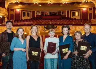 Rendkívül sikeres évadot zárt a Vígszínház egy rendkívüli időszakban vígszínház új évad