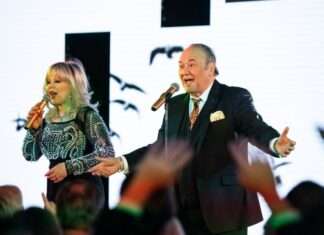 Véget ért Korda György és Balázs Klári Reptér turnéja